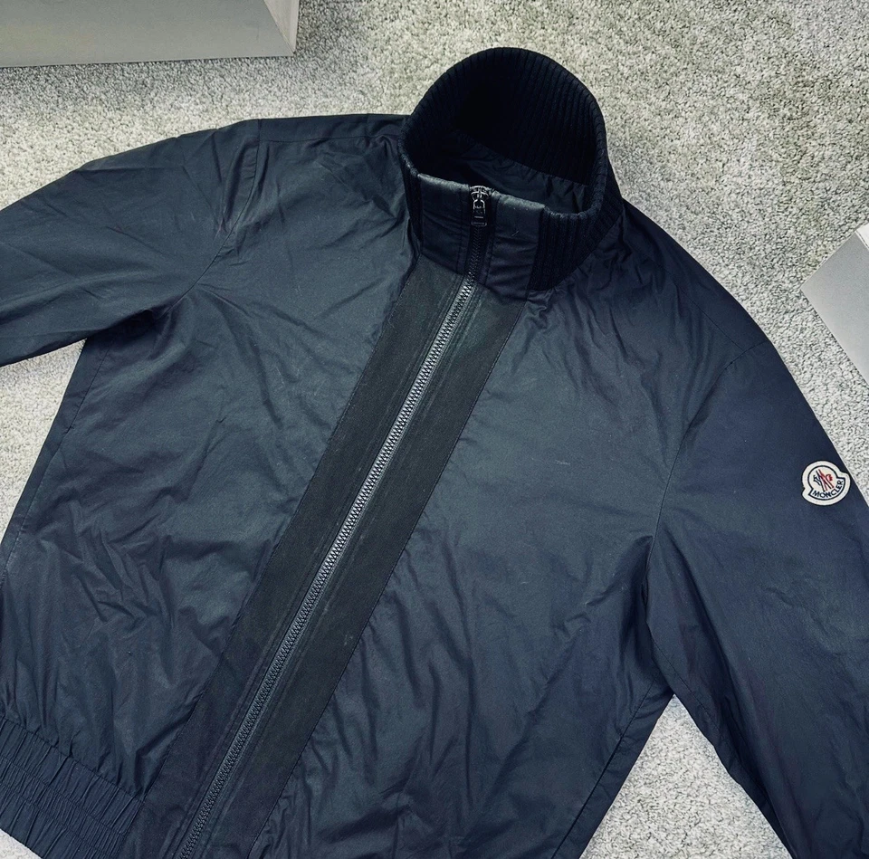 "Moncler Giubboto Cárdigan Talla 4 (L) Se Ajusta De Gran Tamaño 24"" Pit to Pit 28"" Longitud" Foto 2 de 4