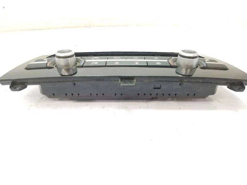 BMW X3 2016 montaje del panel de control de la calefacción 6821431 Foto 4 de 4