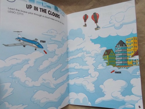 NEW LEGO MOVIE CITY ACTIVITY BOOK & MINIFIGURE, 2019 ANNUAL, PICK - Picture 42 of 47