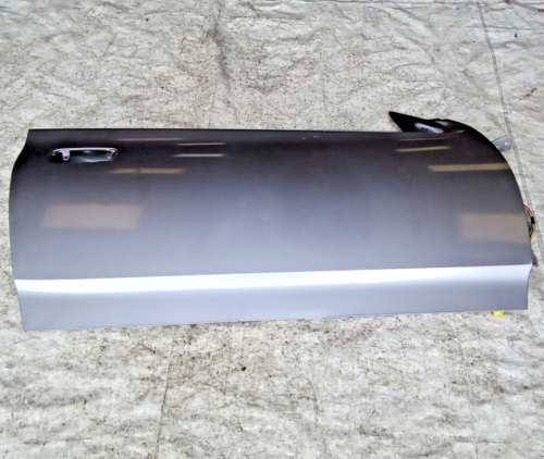 Toyota Celica Mk7 T230 1999-2006 Driver/Right/OS Door Panel in 1D2 Grey - Picture 1 of 9