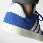 Foto 4 di 10