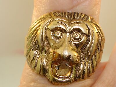 NEAT VINTAGE GOLD TONE METAL ADJUSTABLE TOY MONKEY RING