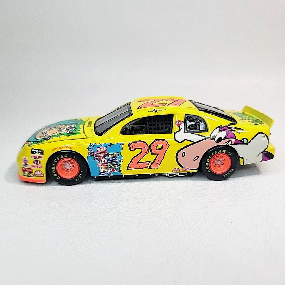1:43 Steve Grissom 1997 Cartoon Network Wacky Racing Diecast Car Revell NASCAR Foto 2 de 4