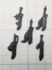 Warhammer 40k Space Wolves Bits Blood Claws Relic Daggers w Tails x5 Set RD5