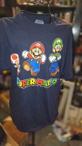 Super Mario Mario, Luigi and Toad Running T-Shirt Men Size S (34-36) large NWT - Picture 2 of 7