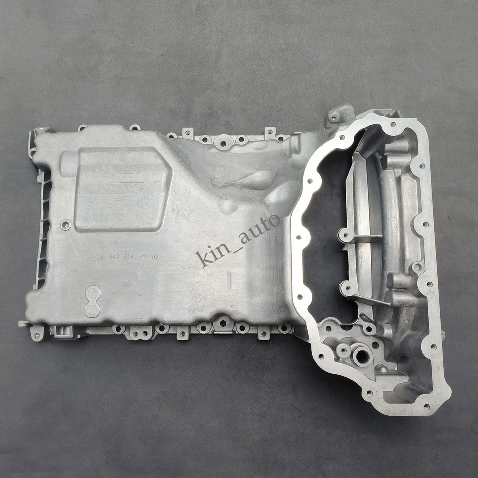 6420144202 Diesel Upper Oil Pan for 2012-17 Mercedes-Benz W166 X166 GL350 ML350 - Image 2 of 4