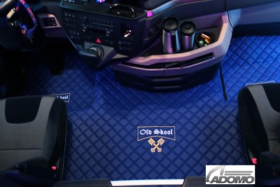 Kunstlederfußmatten für Man TGX ab 2020 blau -matt Old Skool