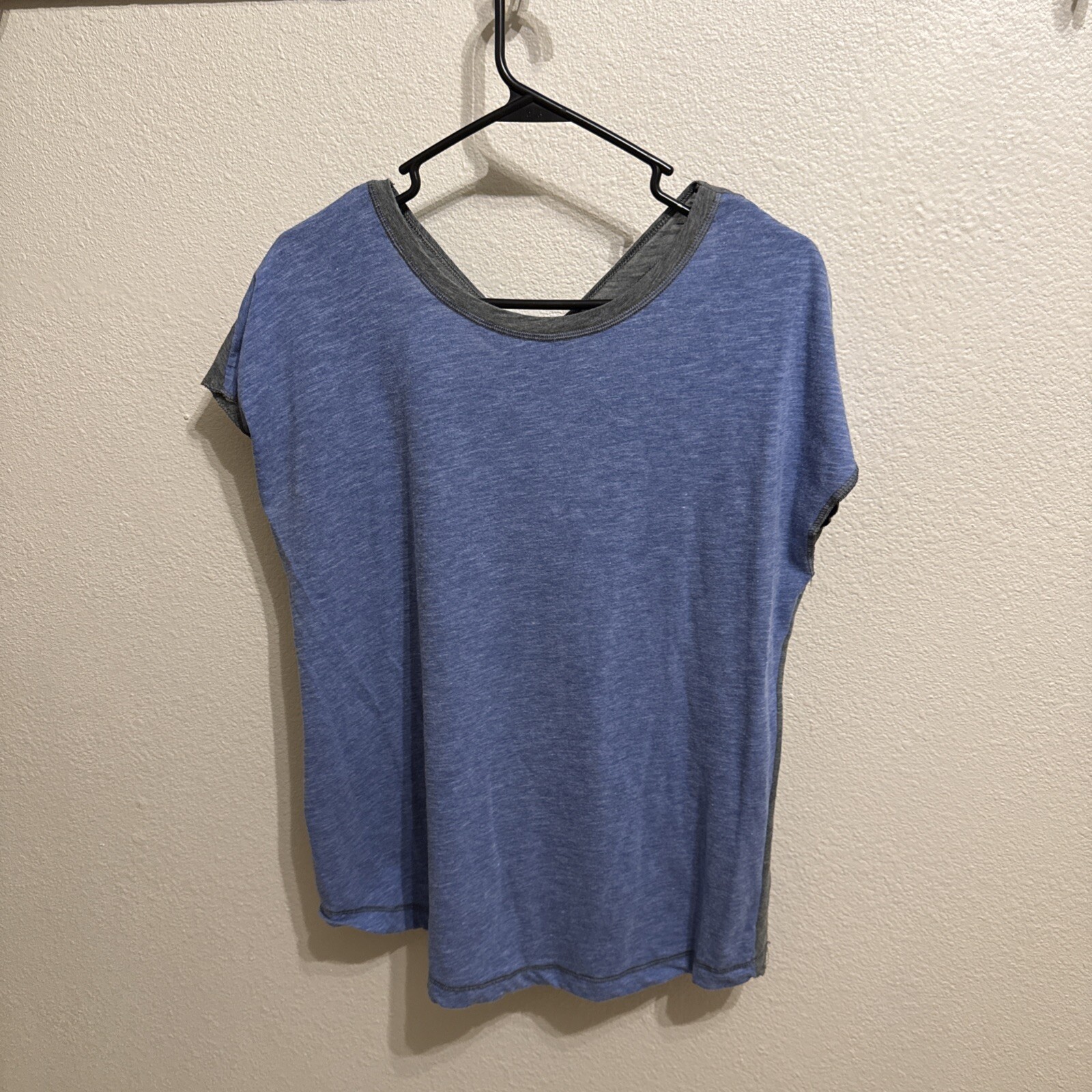 Tshirt Open Back Size M-l Samar-image