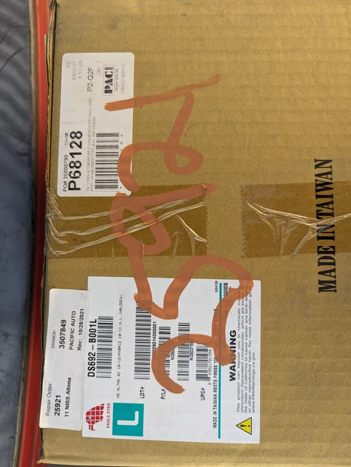 Комплект фар со стороны водителя Eagle Eyes DS692-B001L подходит для Nissan Altima 2011 года выпуска - Изображение 3 из 3