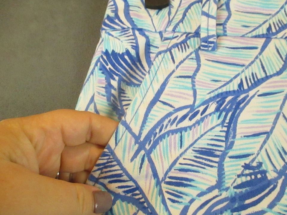 Shorts feminino Lilly Pulitzer 2 Jayne stretch 7 costura interna folha de palmeira estampa tropical - Imagem 4 de 4