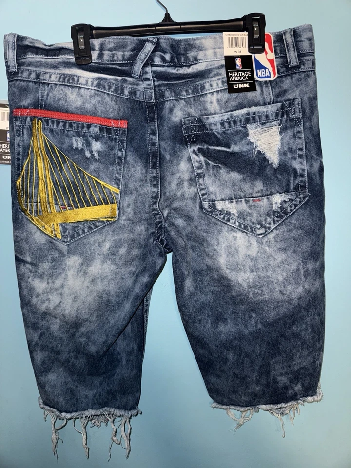 UNK Golden State Warriors. Pantalones cortos NBA Denium. Hombre Talla 36. Ventas al por menor $88 Foto 4 de 4