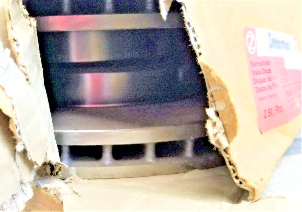 Set of 2 Volvo Front Brake Rotors 1998-2004 Volvo C70 S70, V70 Zimmerman [Z1S7] - Image 4 of 4