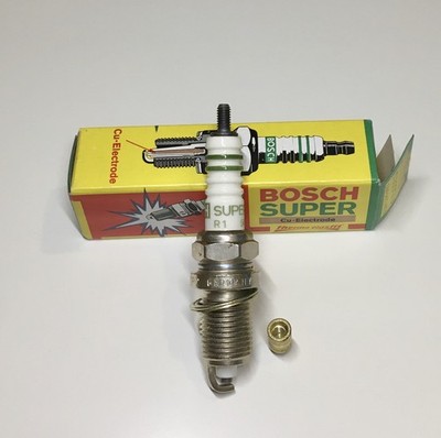 Bosch F7LC0R2 Zündkerze 0241235692 passend für CHEVROLET HONDA MAZDA OPEL ROVER 
