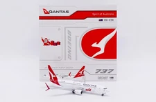 Qantas B737-800 "Santa" Reg: VH-VZX JC Wings 1:400 Diecast Model XX40614 (N)