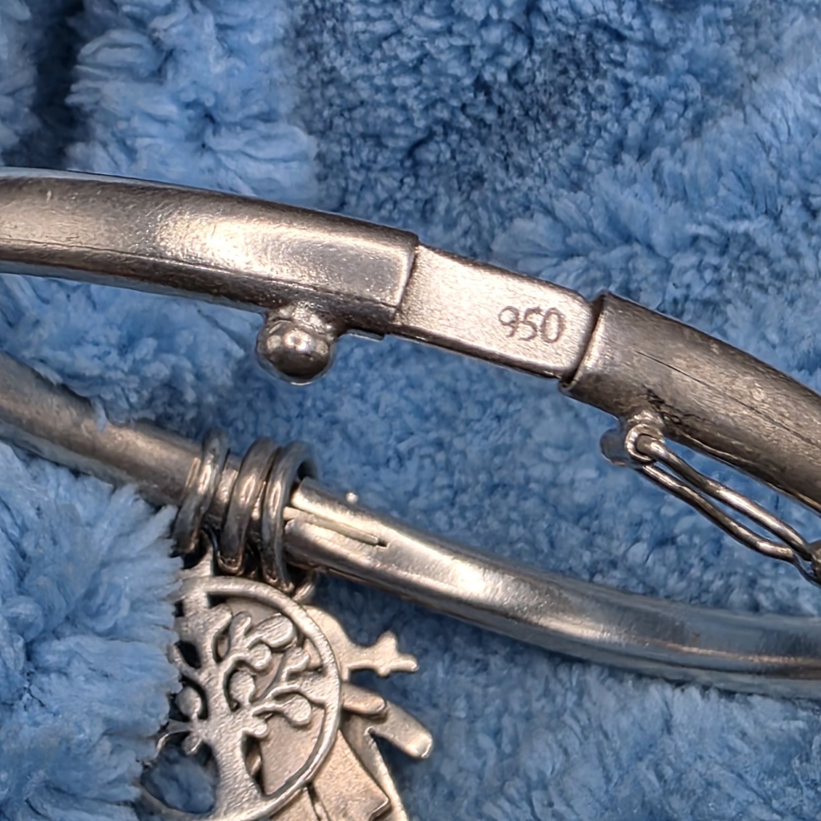 Vtg Solid 950 Silver Bangle Charm Bracelet - image 3