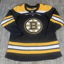 Boston Bruins Hockey Jersey Mens L Black NHL Hockey Fanatics Fight Strap NWOT