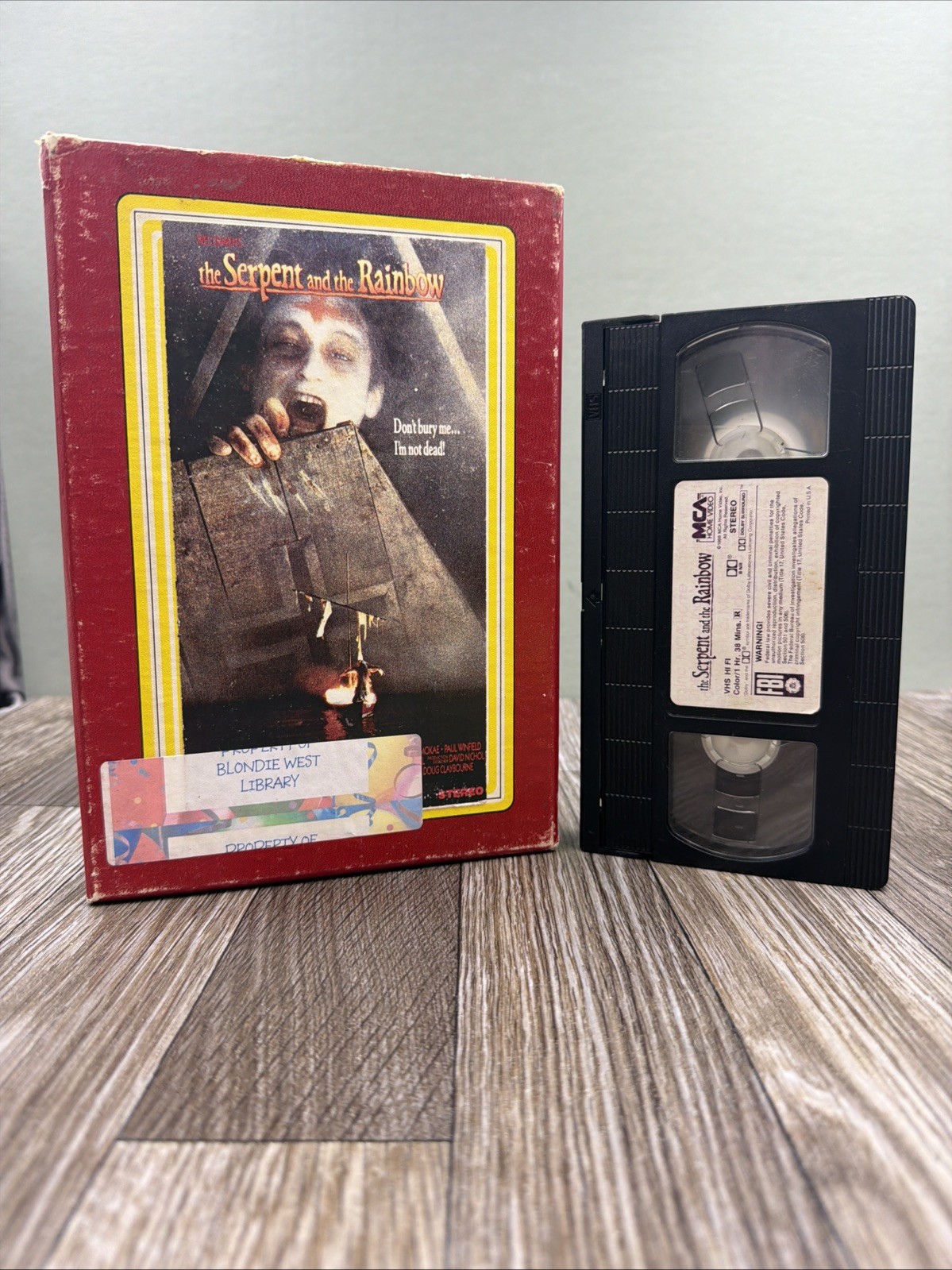 The Serpent and the Rainbow (VHS, 1987) MCA Home Video Horror Big Box Rental