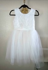 Girls White Lace  Tulle Dress Size 10-11 Flower Girl, First Communion, Wedding