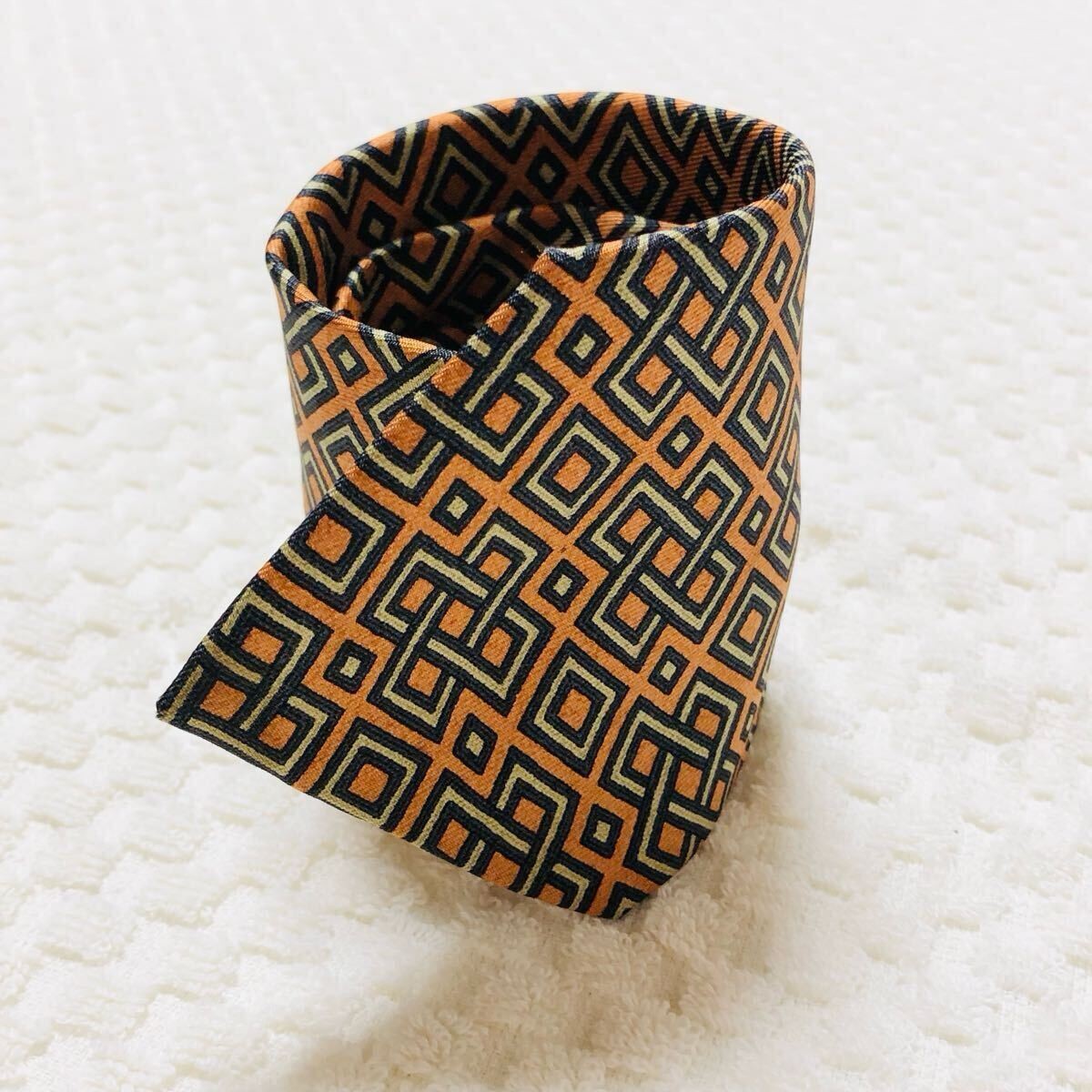Excellent Condition HERMES Tie Rectangular Ring D… - image 2