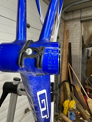 GT Series 2 Road Bike Aluminum Carbon Fork XS Blue and White Used GT Series 2 Road Bike Aluminum Carbon Fork XS Blue and White Used