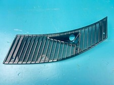 Mercedes W123 C123 Front Left Cowl Vent Grill 1238360165 NOS