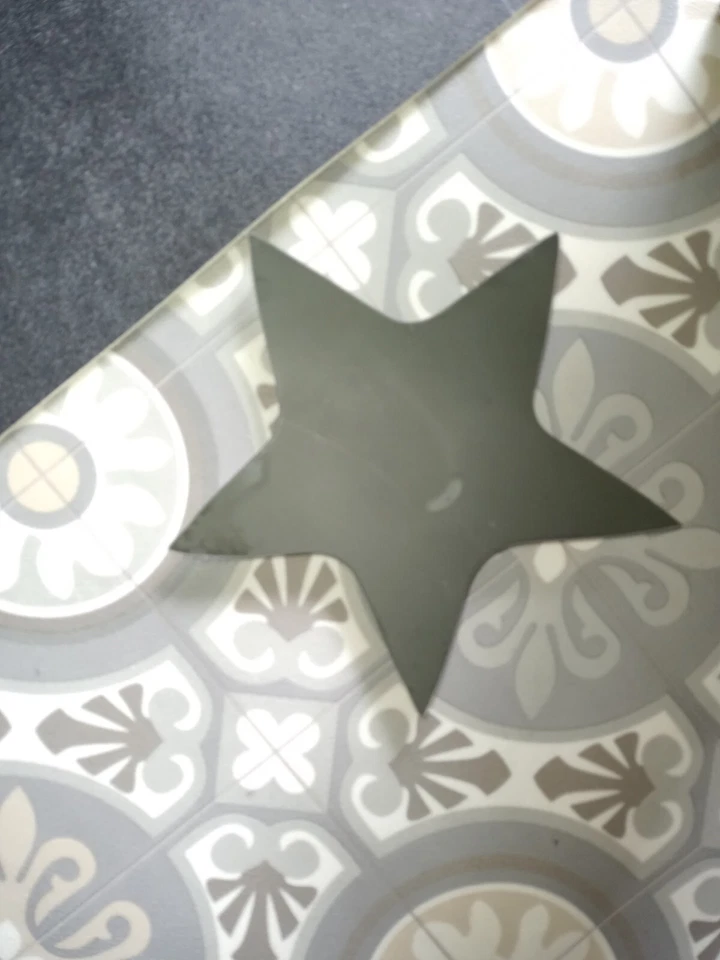 Spiegelunterlagemit 3 Blauen Kugeln. Von Glas Art - Bild 3 von 3