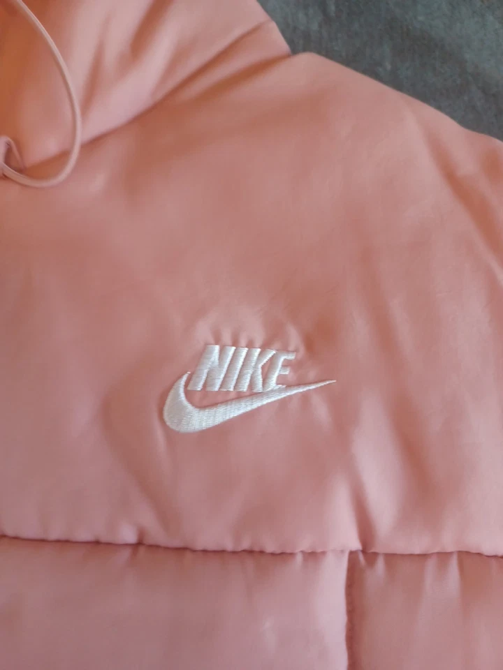 Chaqueta Nike Sportswear para mujer ajuste térmico, nueva con etiquetas talla XXL rosa Foto 3 de 4