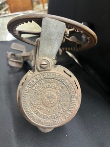 Antique apple peeler cast iron gears Reading Hardware Co. Reading Pa. USA