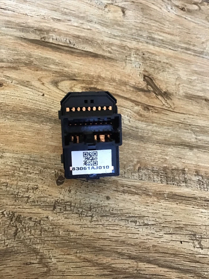 正品门镜开关 83061AJ010 适用于 2010 - 2014 年斯巴鲁 Outback Legacy — 第 2/2 张图片
