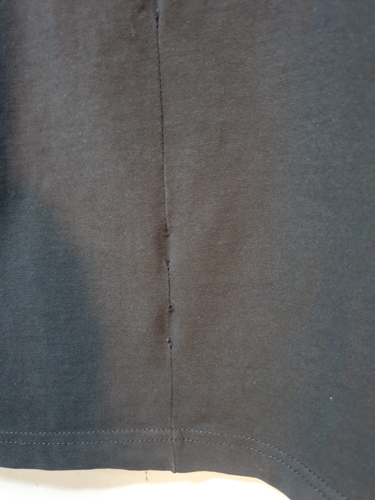 Givenchy Mens T-Shirt Black Rottweiler Dog Graphic Tee Small (BUY 2 GET 2 FREE) thumbnail 11