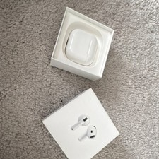 Apple AirPods 4 Wireless Earbuds Bluetooth USB-C with Charging Case White