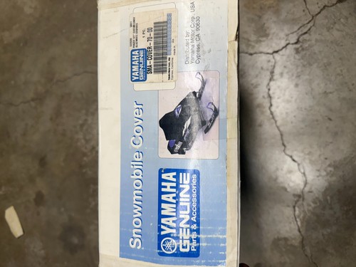 Yamaha Snowmobile Custom Phazer Blue/White SMA-COVER-70-00 - Picture 2 of 2