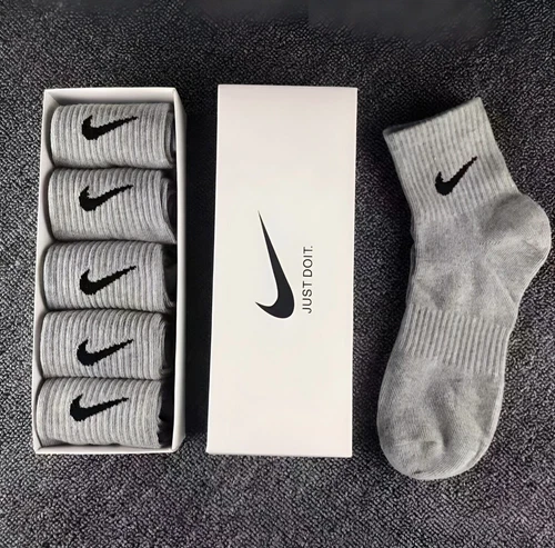 Socks 5 Pairs Men Women Sports Socks Cotton Casual Mid-Tube Socks New Hot - Picture 3 of 14