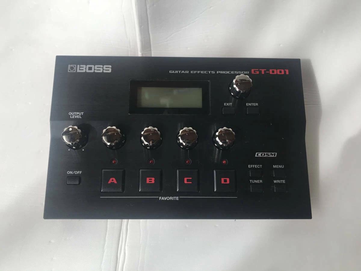 Boss GT-001 Guitar Effects Processor Multi Effects Pedal w/ AC 