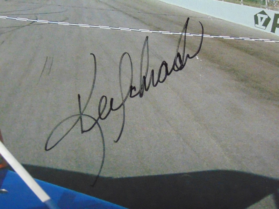 Cartel publicitario Penda camión NASCAR 1996 firmado por Ken Schrader certificado de autenticidad B Foto 2 de 4