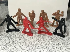 VINTAGE GREENBRIER INTERNATIONAL  4"  Lot Of 8 Figures Ninja Red/Black