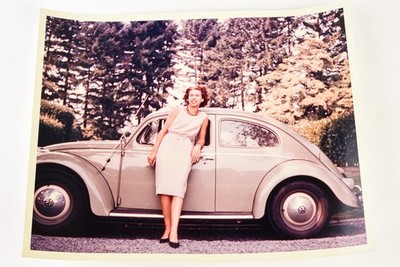1959 Kodacolor Enlargement Photo 10x8 - Woman with Her Volkswagen Beetle V28