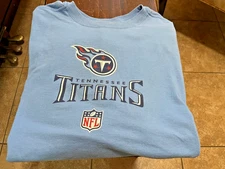 Tennessee Titans L/S t-shirt size 2XL light blue