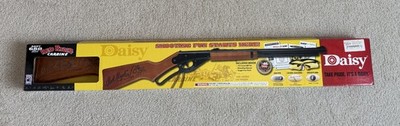 Daisy Red Ryder Carbine BB Gun 650 shot 350 fps .177 Cal NIB