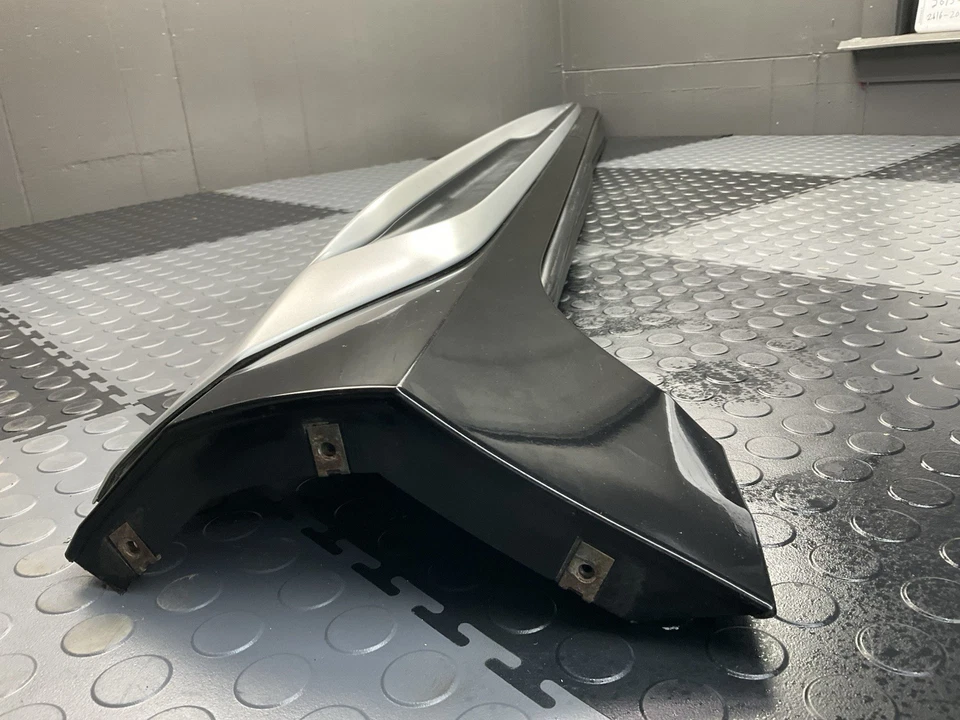 2014-2018 VOLVO V60 FALDA LATERAL IZQUIERDA PANEL BASCULANTE CUBIERTA OEM Foto 2 de 4