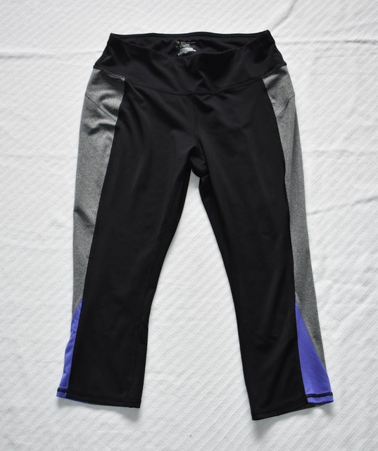 Tek Gear DryTek Womens Medium Black Spandex Athletic Capris Capri Pants