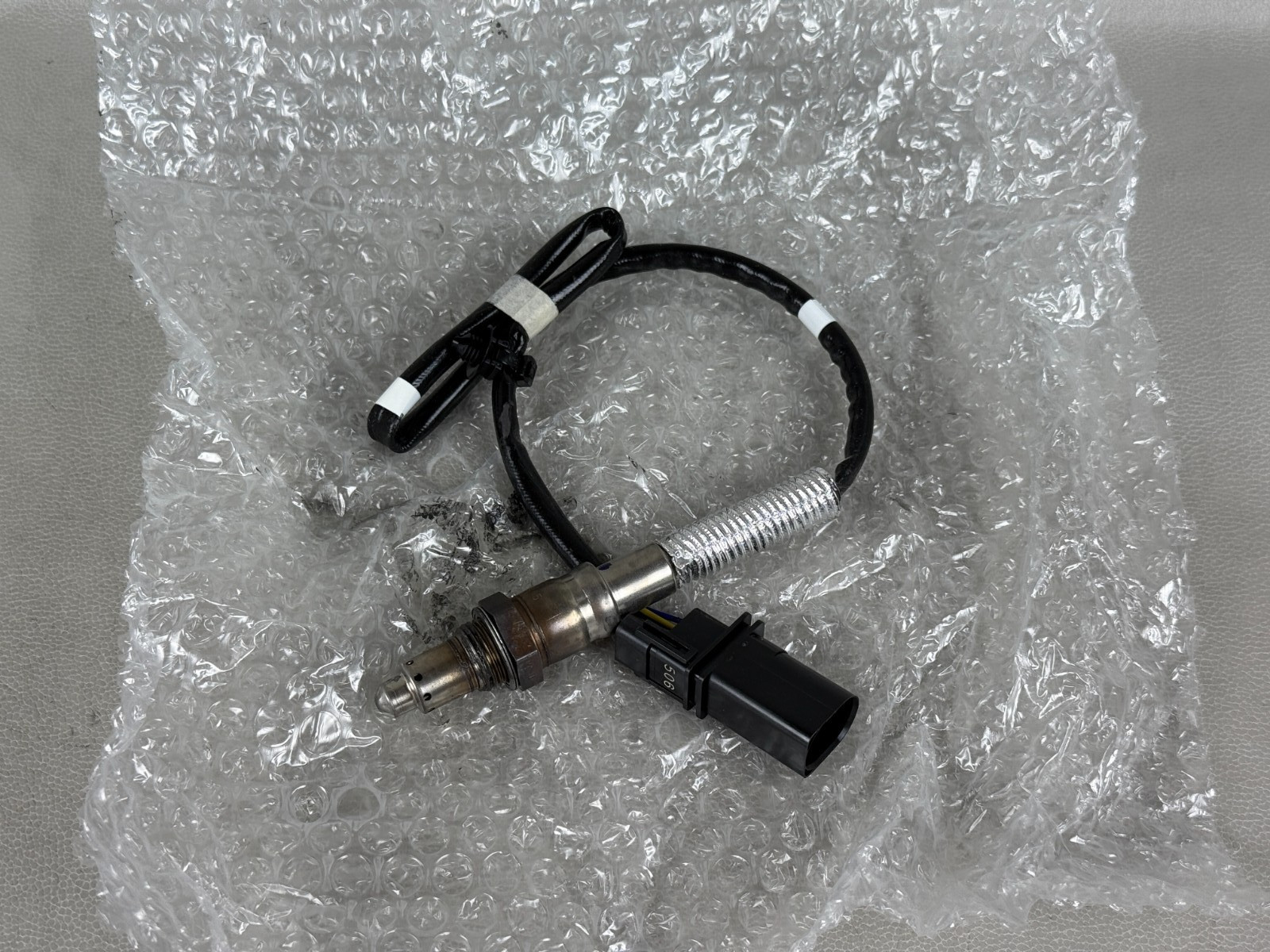 BRAND NEW! 2016+ BENTLEY BENTAYGA LAMBDA PROBE OXYGEN SENSOR BANK 1 SENSOR 1 OEM