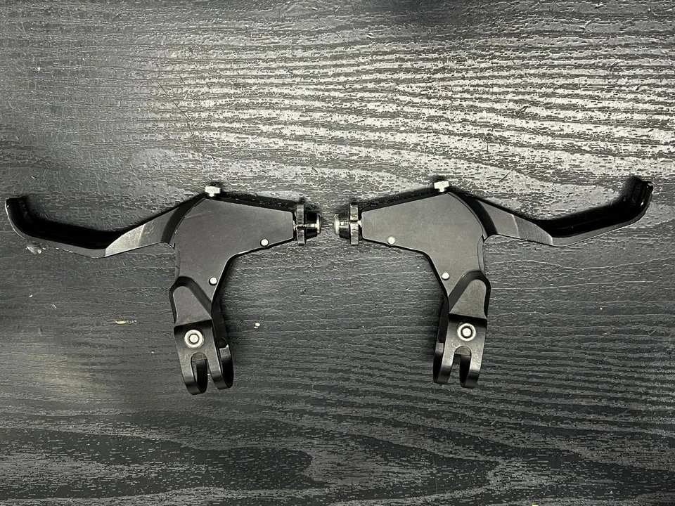 Alavancas de freio AVID Ultimate discagem rápida preta alavancagem Ops Research - Imagem 2 de 4