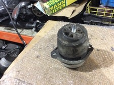 AUDI Q7 4L OS DRIVER SIDE OFFSIDE FRONT ENGINE MOUNT BRACKET 7L8199131A