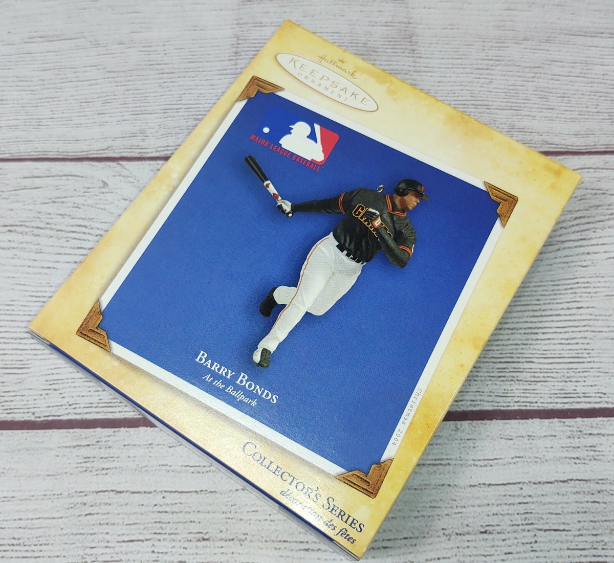 スポーツ Hallmark Keepsake Ornament Barry Bonds 2004 Hallmark Keepsake Ornament BARRY BONDS at The Ballpark