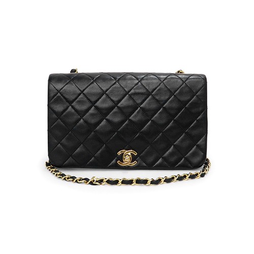 CHANEL Full Flap Closure Matelasse Shoulder Bag Lambskin, Noir Black