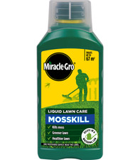 Image of Miracle Gro Mosskill 1L Lawn Care Concentrate Kills Moss and Feeds Grass