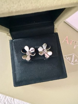 NEW! RARE Van cleef arpels VCA Frivole 18K White Gold Diamond Small Earrings
