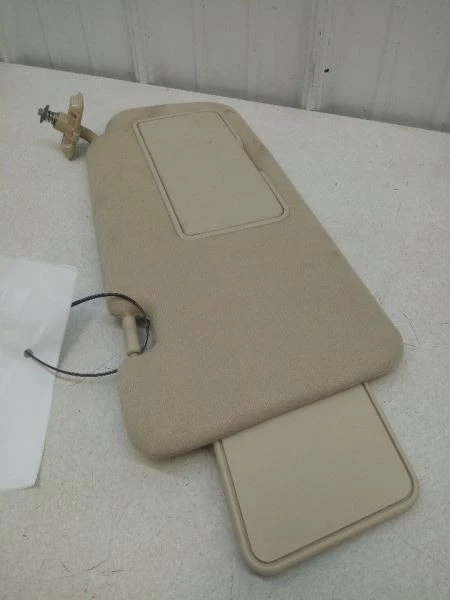 Parasol izquierdo conductor Hyundai Entourage 2006-2014 sin luz OEM usado  Foto 4 de 4