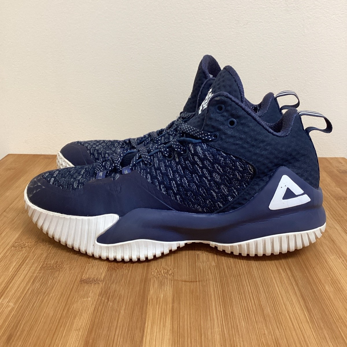 Size 8 - Peak Lou Williams Streetball Master Men display picture 1